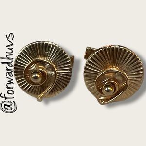 Gold Tone Cylinder Bar Cufflinks – Classic Unbranded Pair for Formalwear